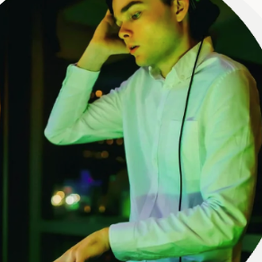 Will Reilly, Owner and DJ at Newcastle Hunter DJs